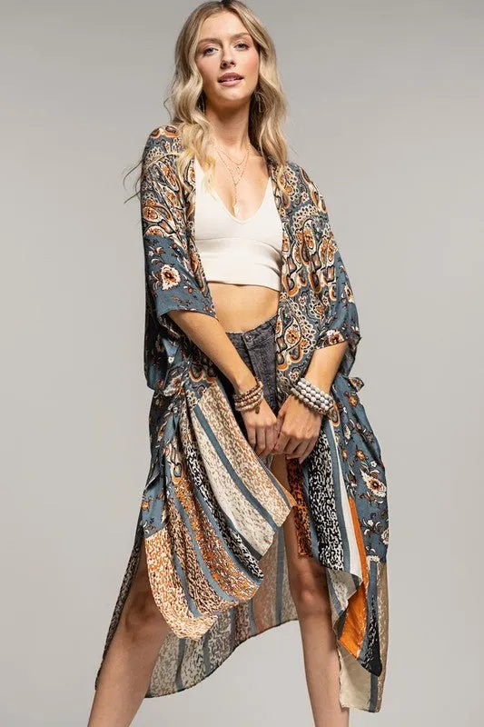 Artemis Vintage Inspired Paisley Kimono