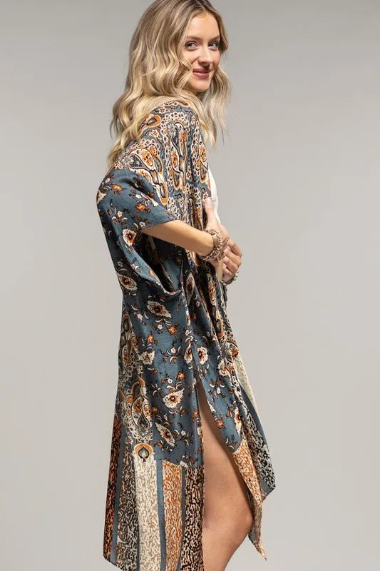 Artemis Vintage Inspired Paisley Kimono