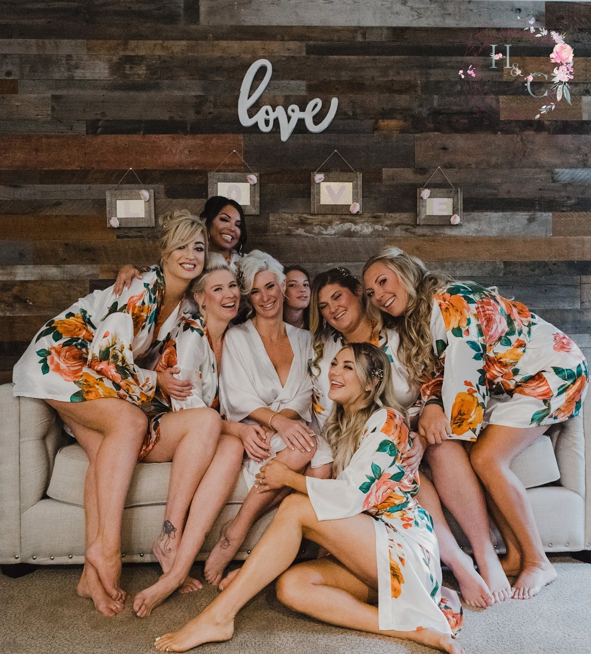 Bridesmaid Robes Floral, Satin Floral Robe for Wedding Day, Navy Bridal Party Robe, Floral Robe for Bridesmaids,