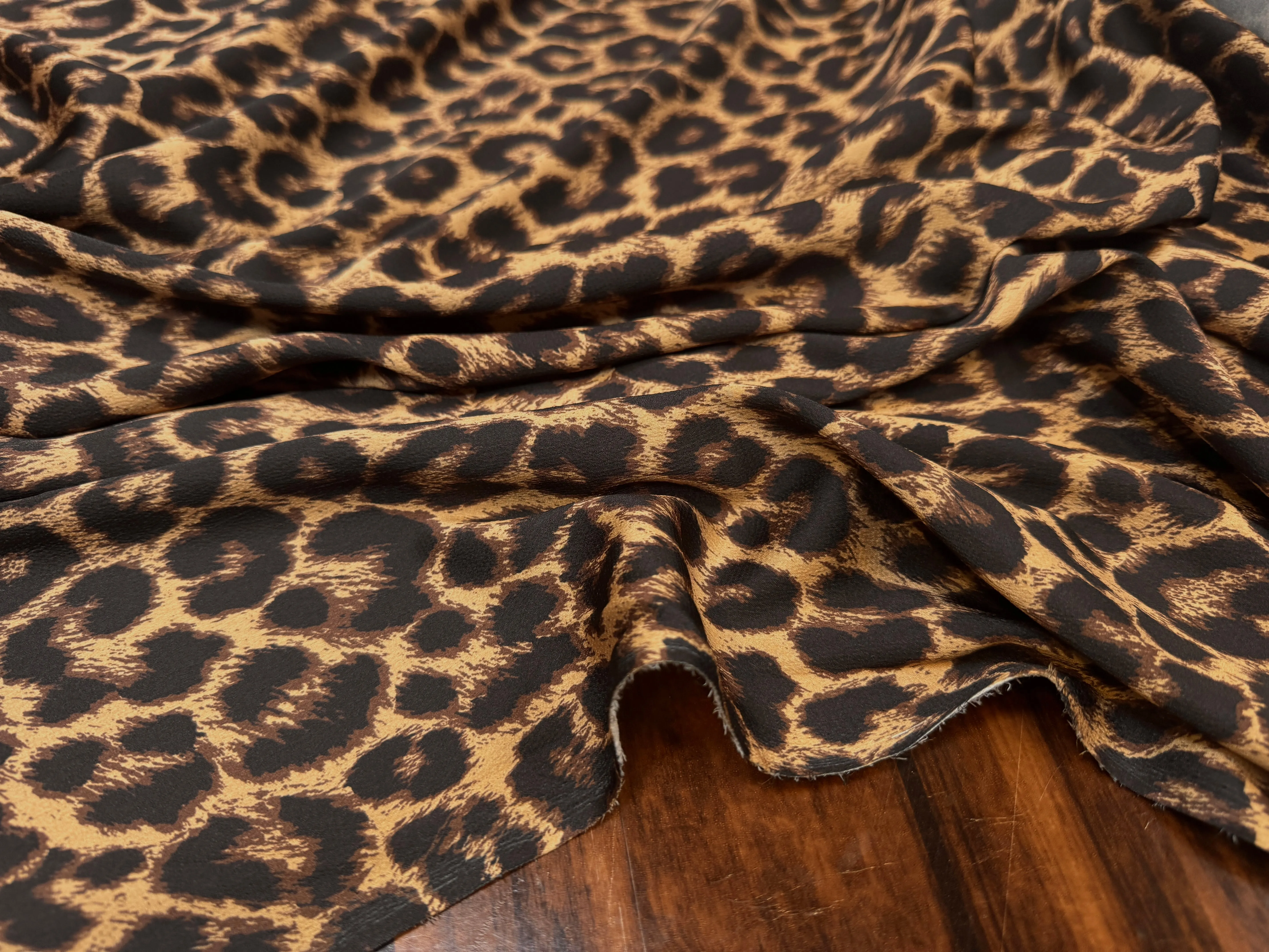 CREPE SATIN STRETCH FELIN