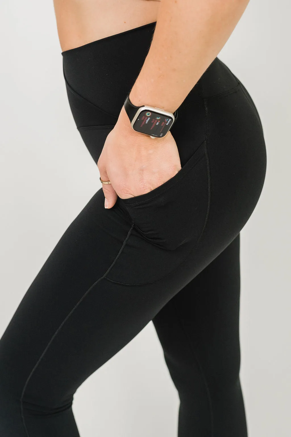 Criss Cross Leggings 25"