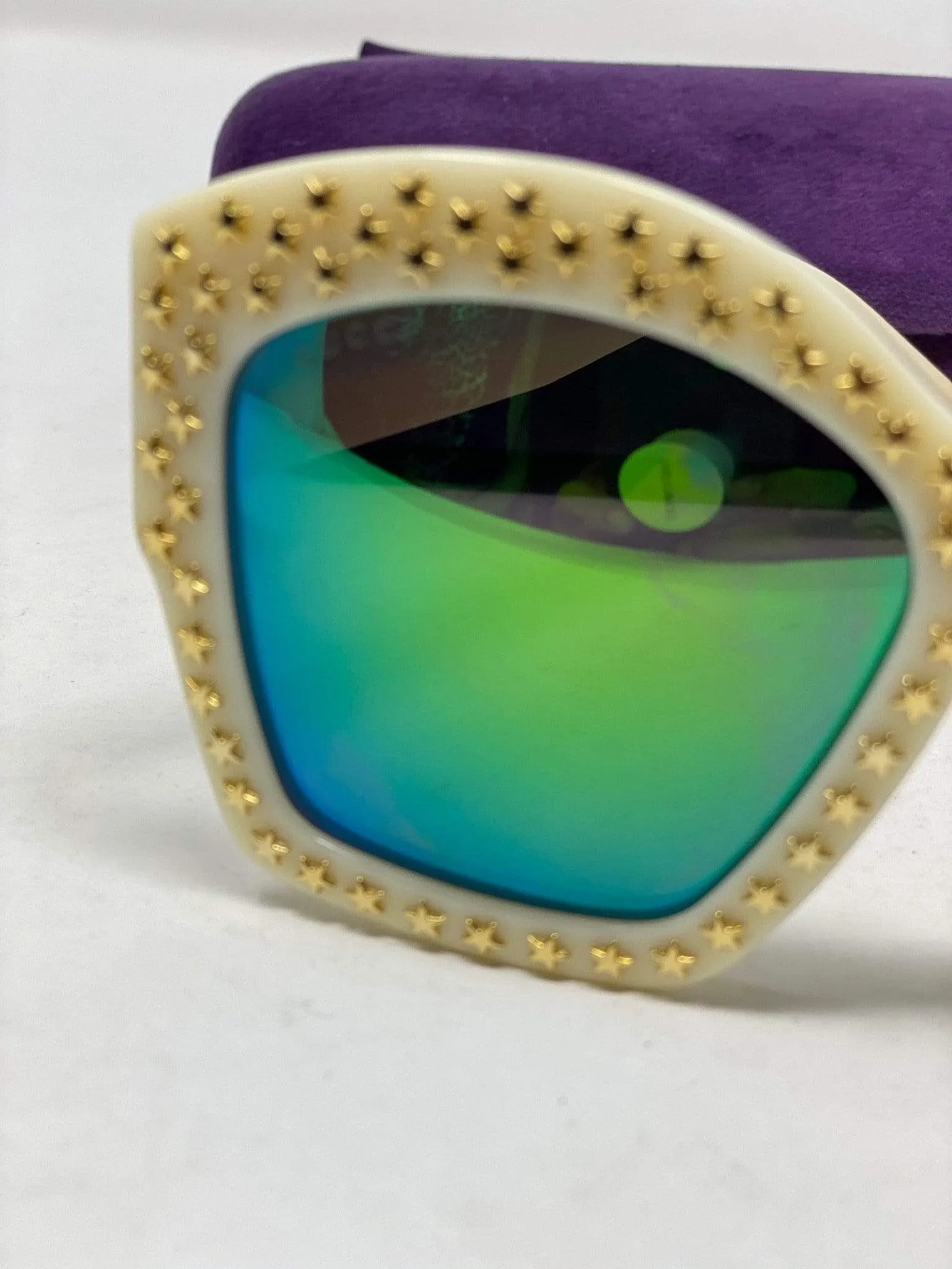 Gucci sunglasses creme