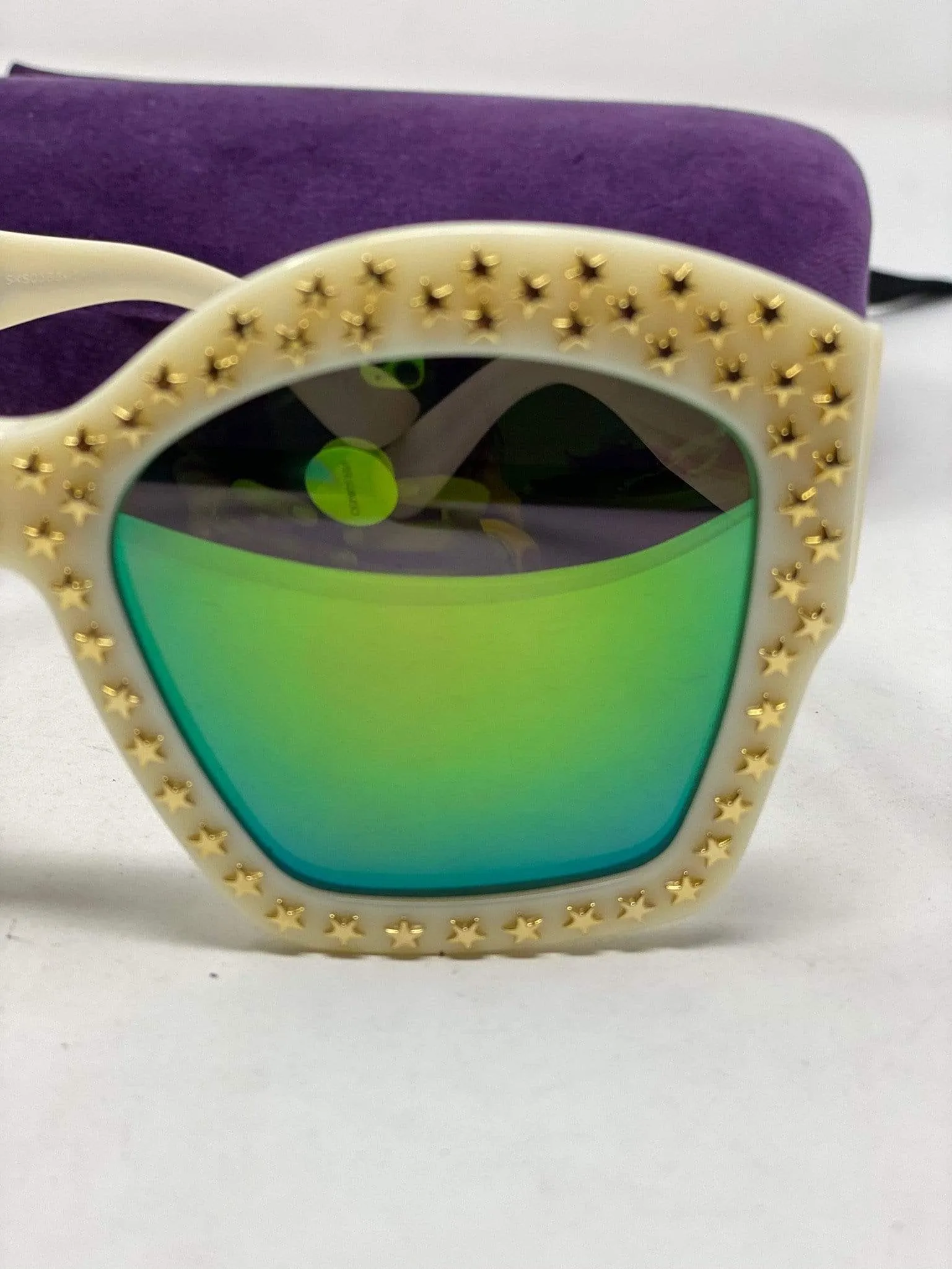 Gucci sunglasses creme
