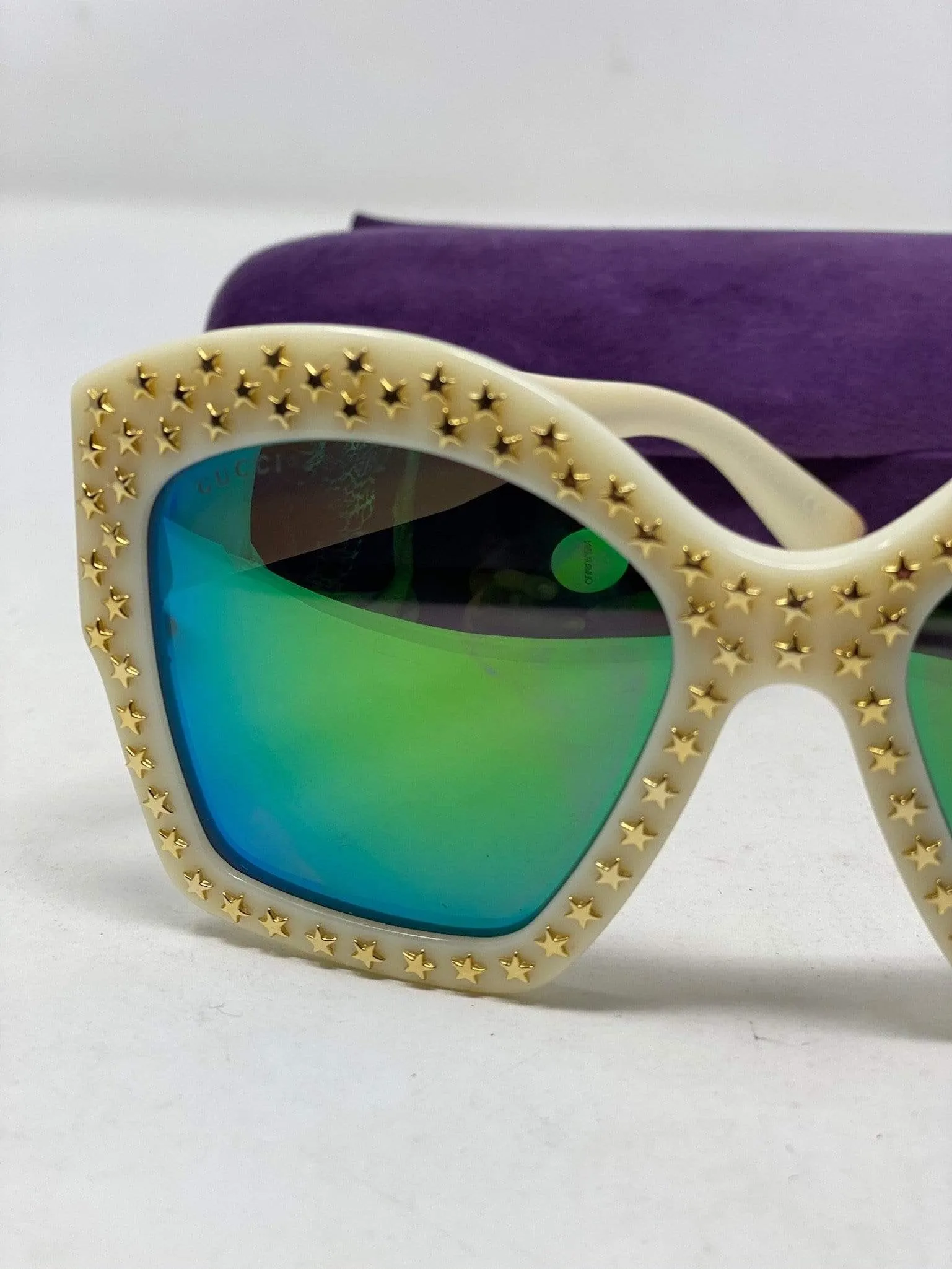 Gucci sunglasses creme
