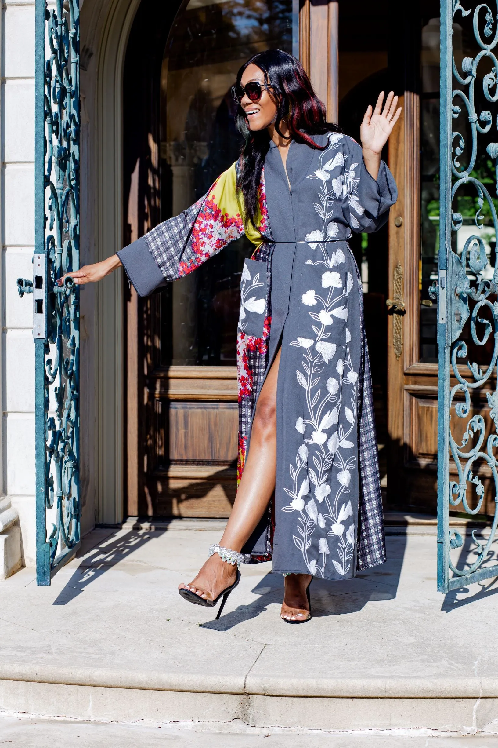 Ivy gray embroidered kimono robe