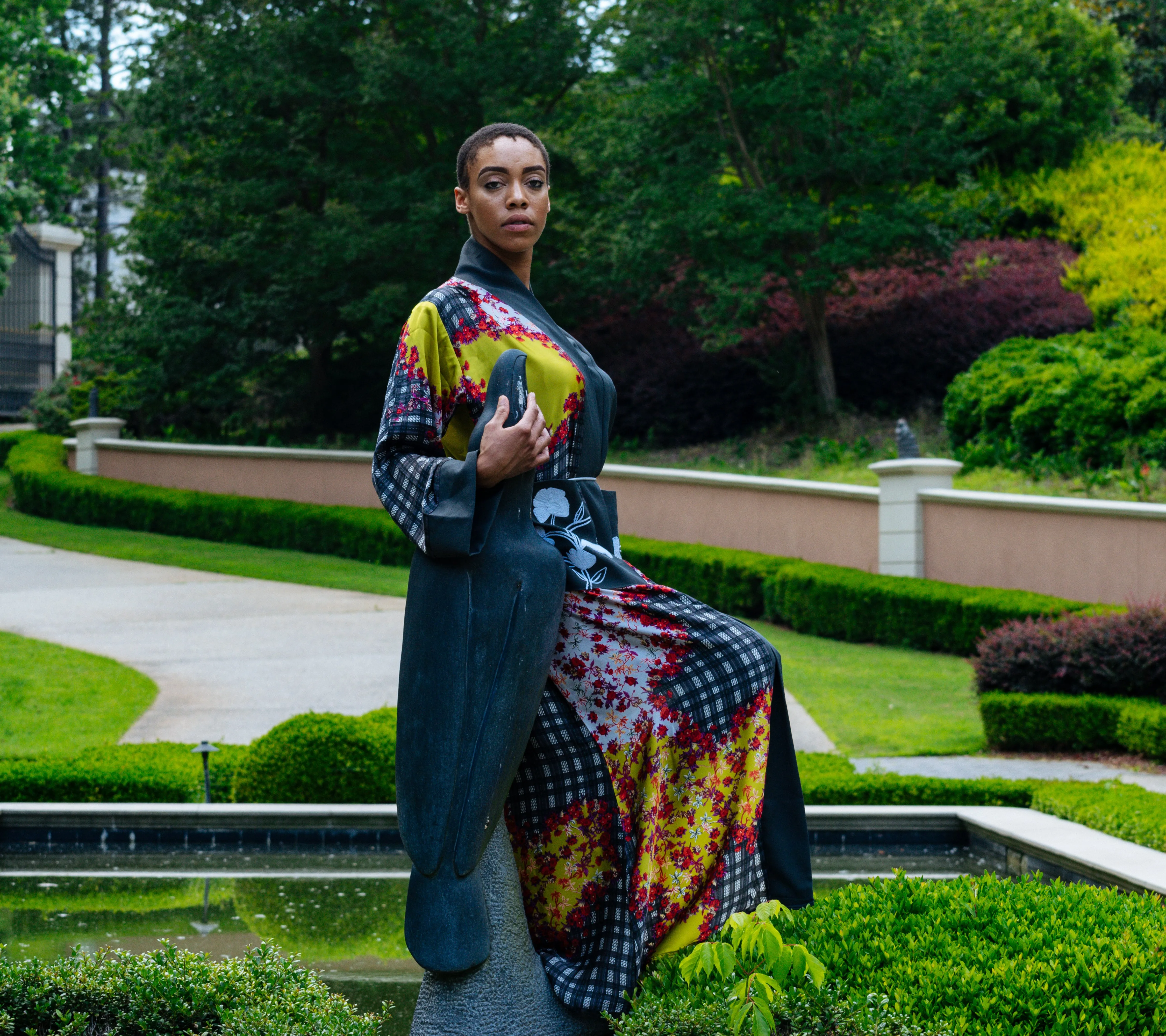 Ivy gray embroidered kimono robe