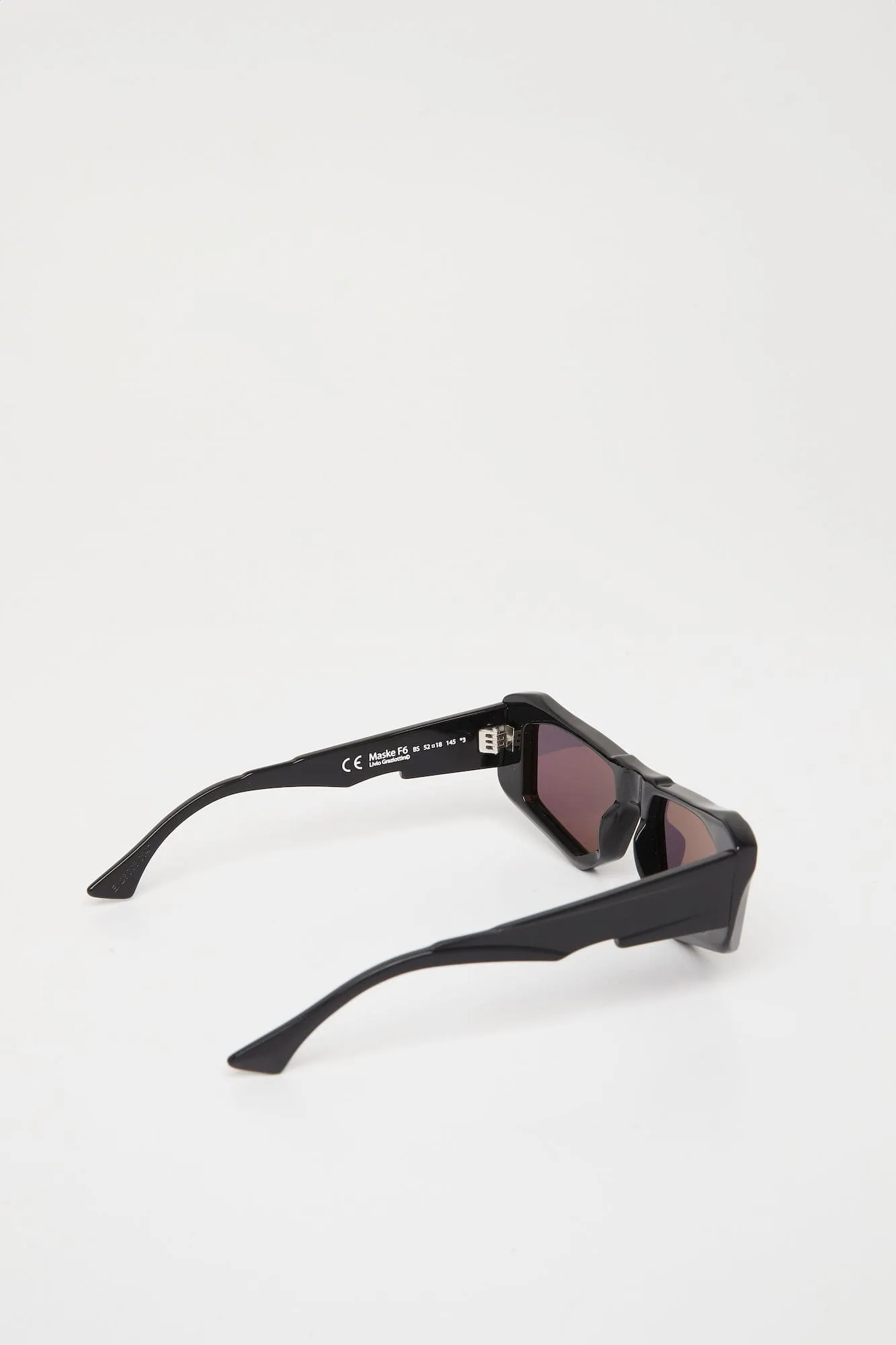 Kuboraum F6 in Black Shine