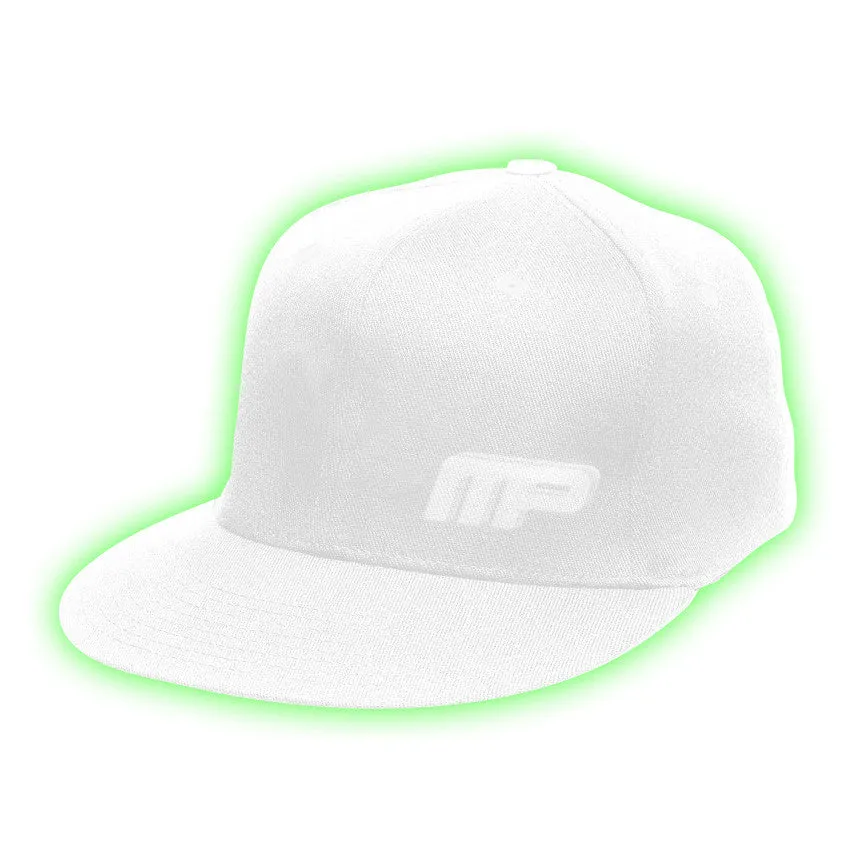 MusclePharm Flatbrim Hardcore White L/XL
