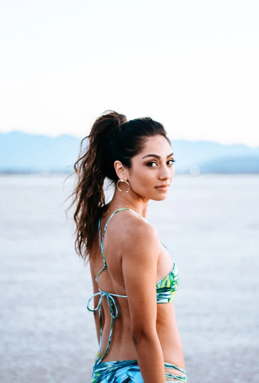 Piper Bikini Top – High Neck Halter Bikini Top