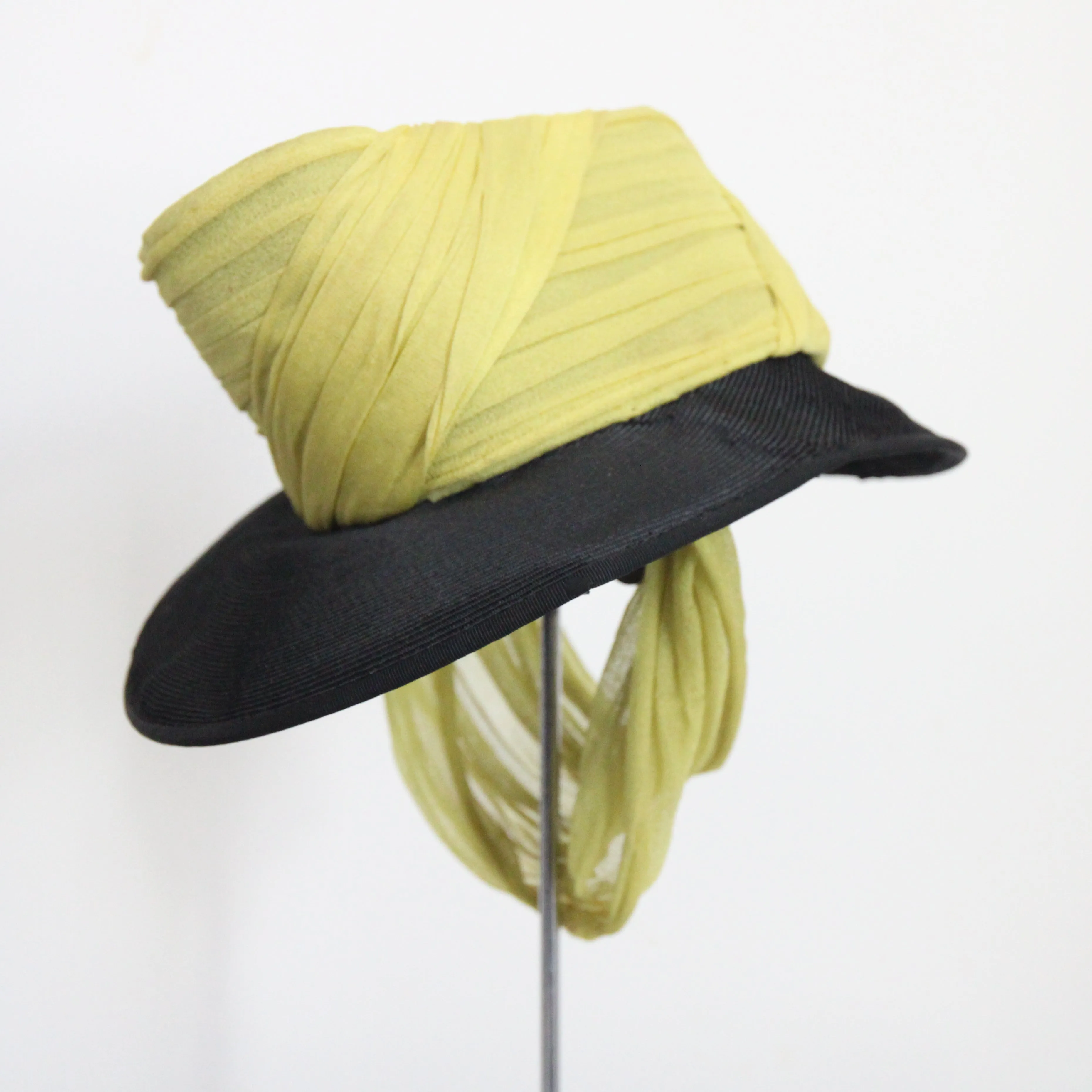 "Chartreuse & Straw" Vintage Late 1930's Chartreuse & Straw Percher Hat