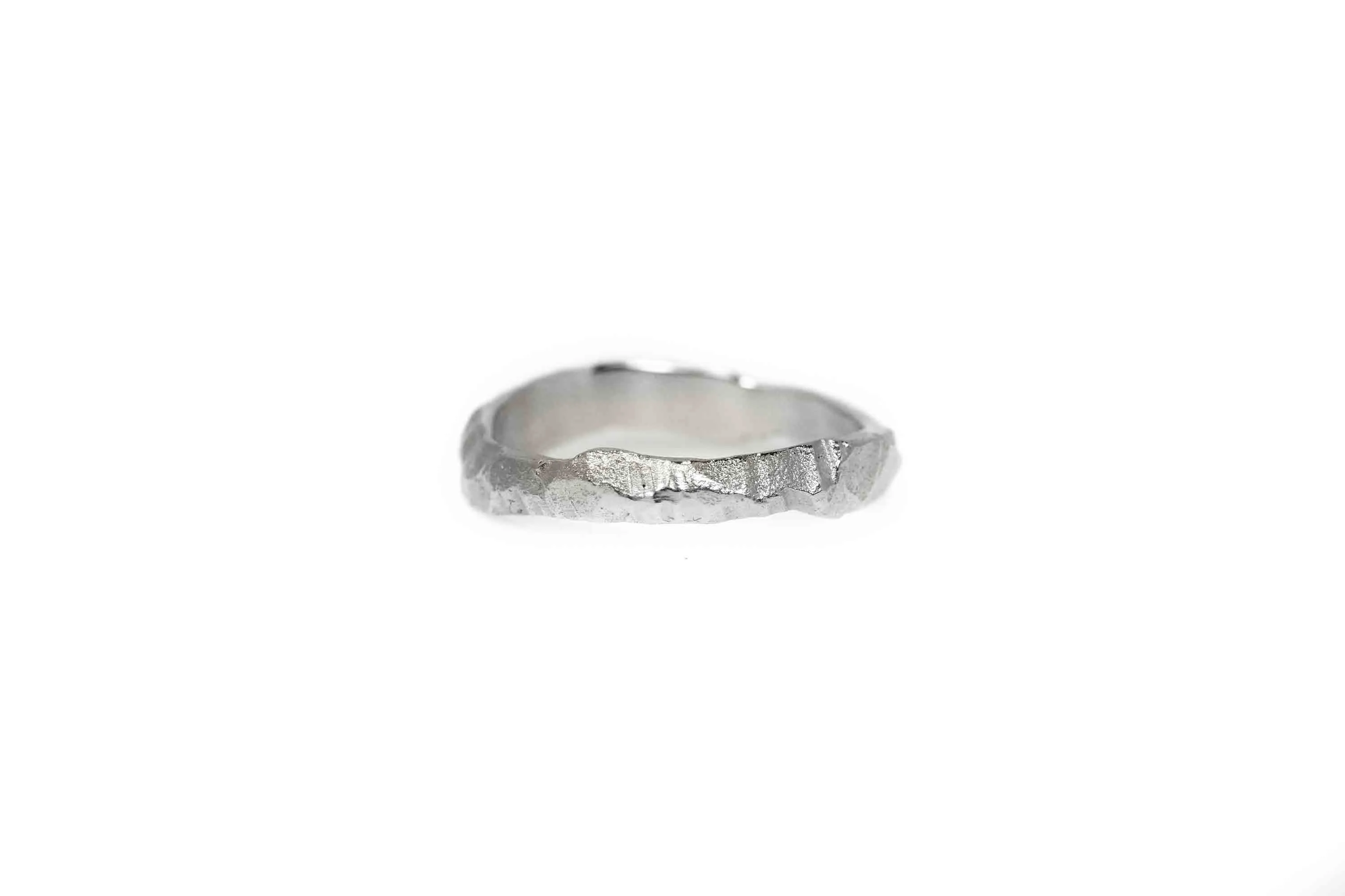 Rock ring Wave 4mm S - Style N°24