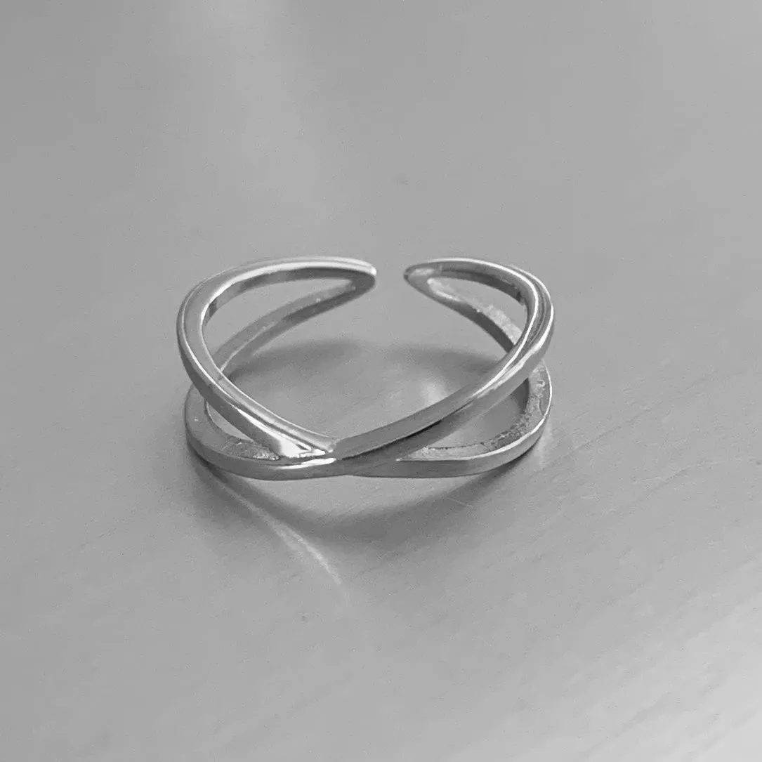 Sterling Silver Crisscross Toe Ring, Silver Ring, X Ring, Boho Ring
