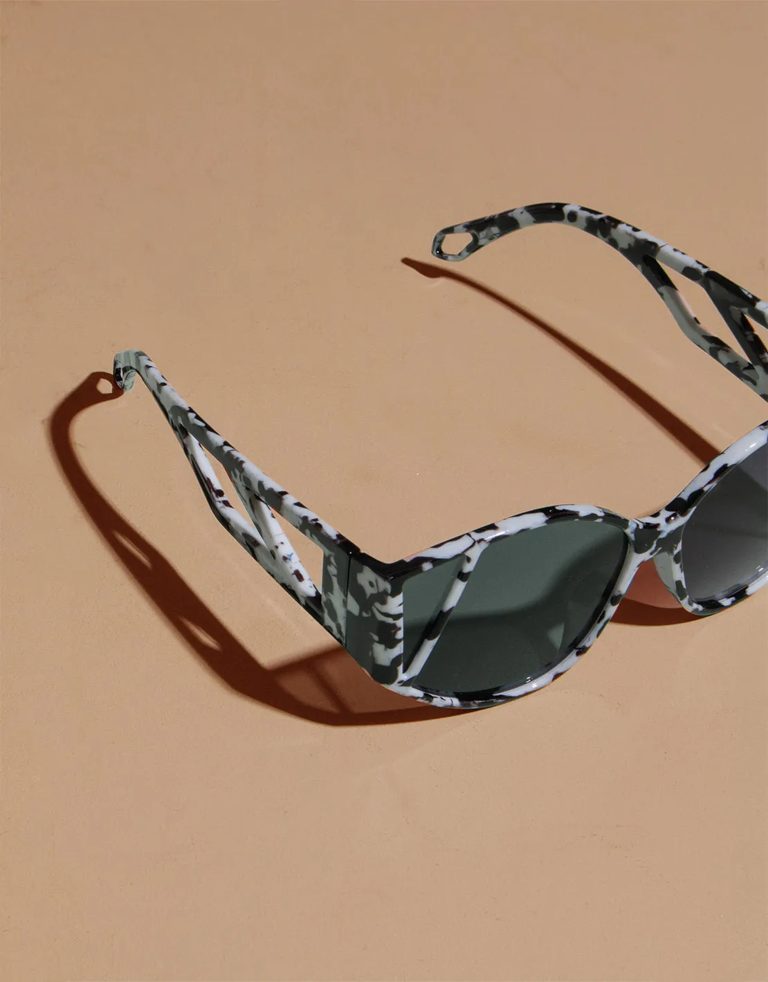 sunglasses finesse |