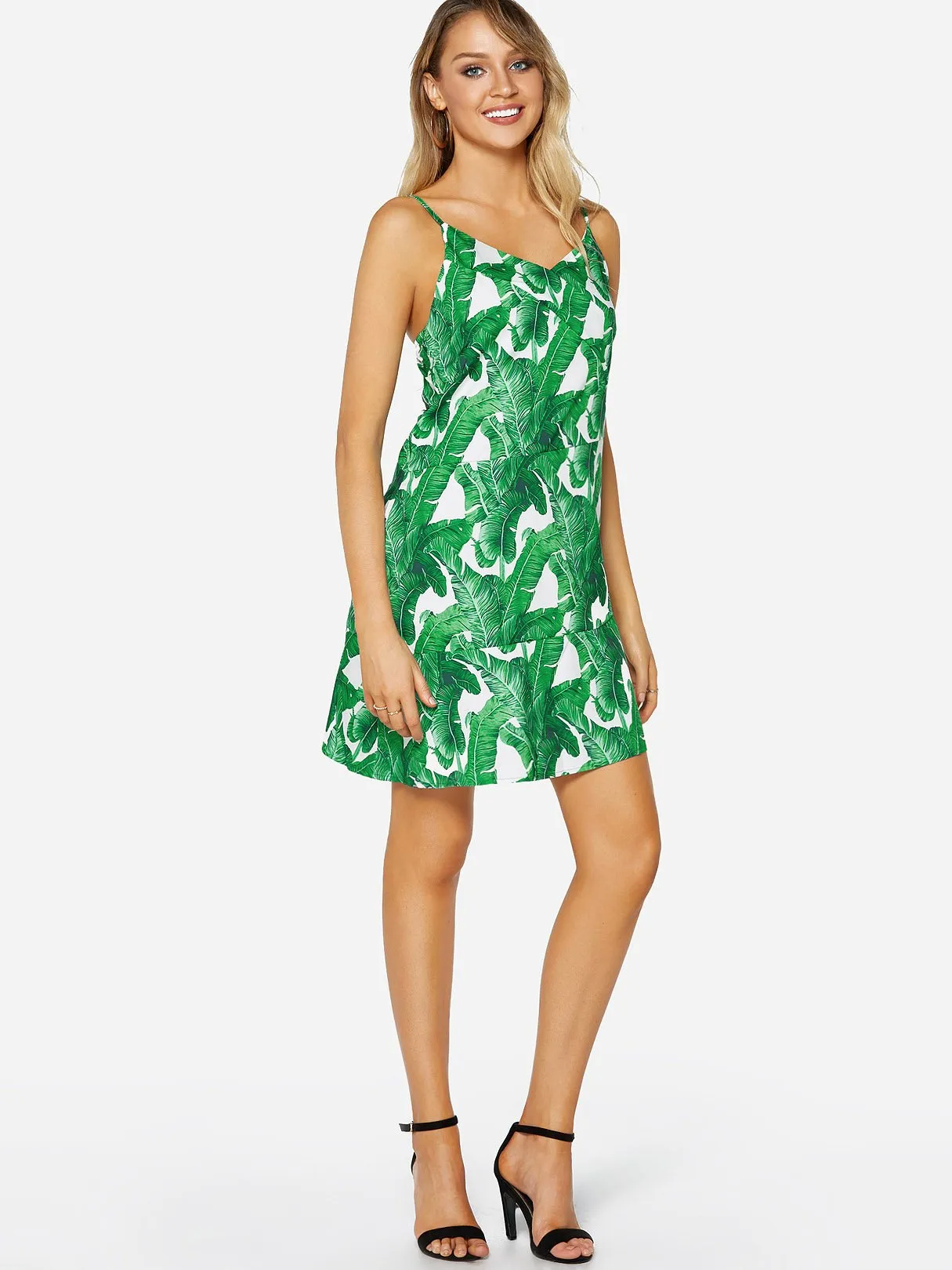 Wholesale Green V-Neck Sleeveless Floral Print Backless Spaghetti Strap Flounced Hem Dresses