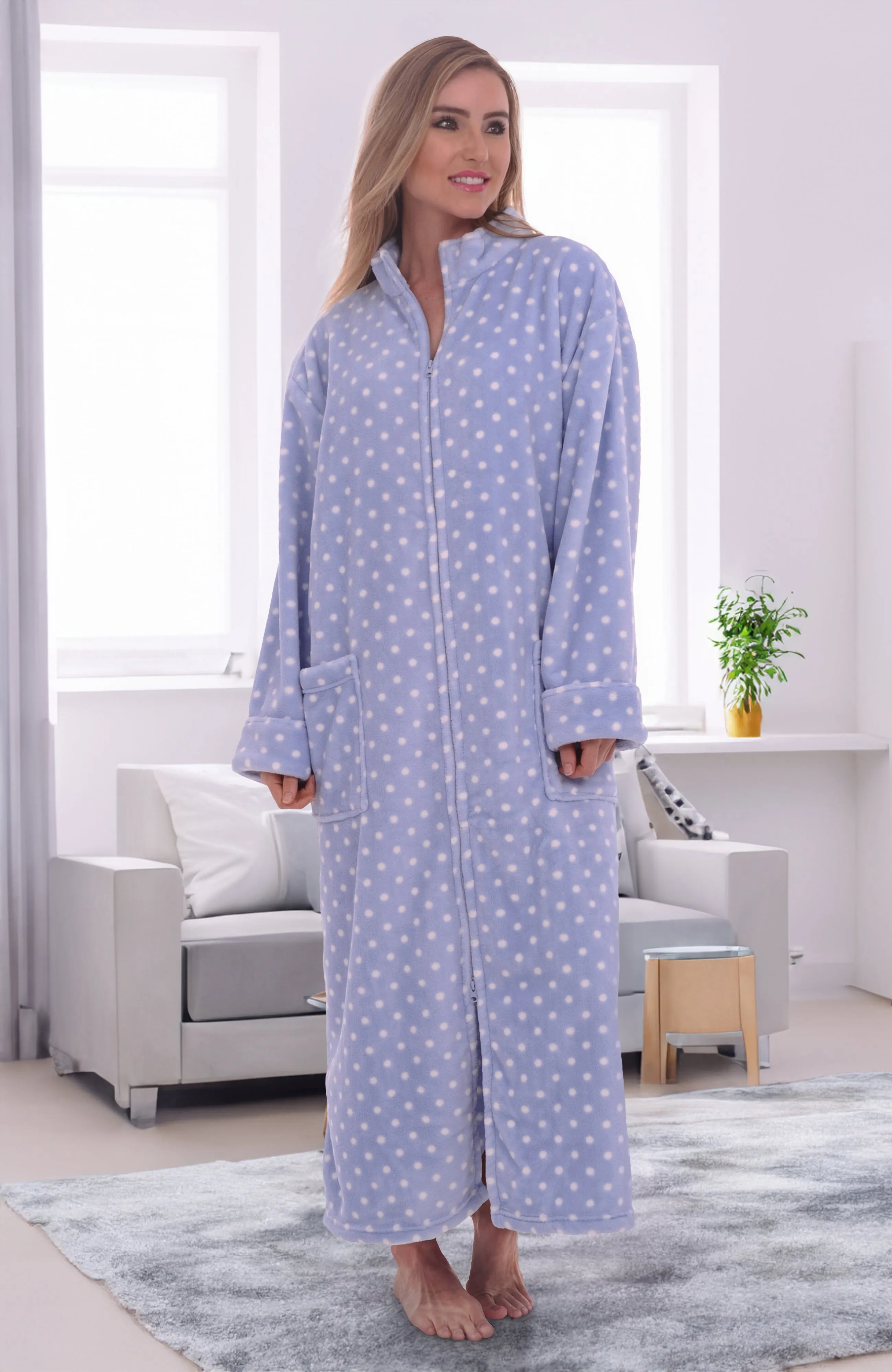 Women's Zip Up Plush Robe, Oversized Bathrobe with Two Way Zipper
